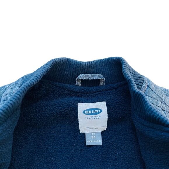 Old Navy Chambray Denim Puffer Vest Size 2T - Picture 5 of 5